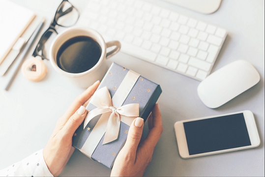 The Secret to Building Corporate Relationships: The ROI of Strategic Corporate Gifting 